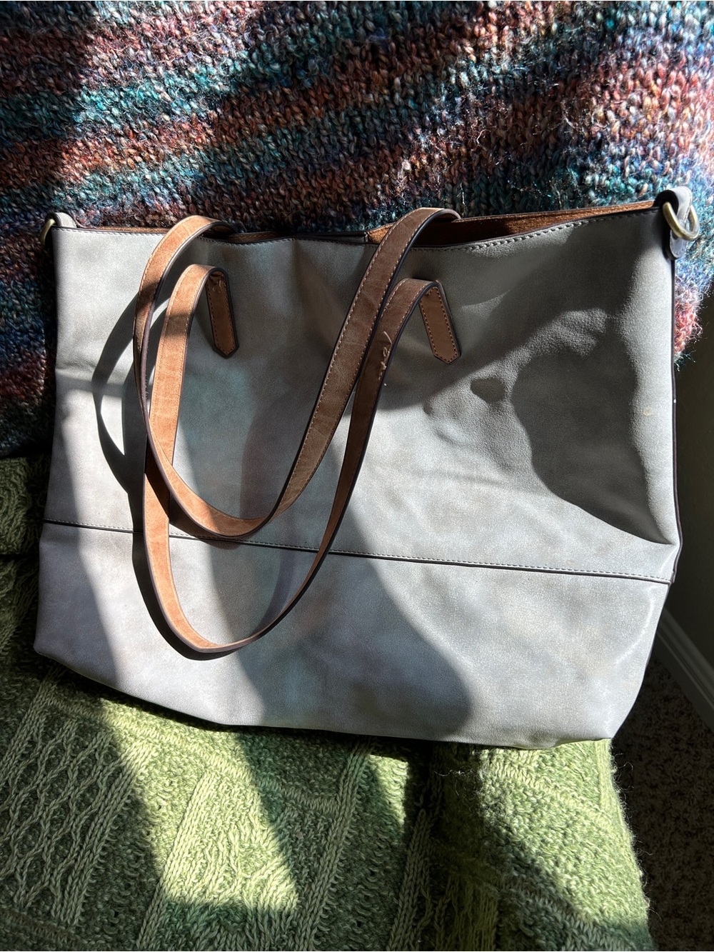 Vegan Leather Gray Taupe Tote Laptop Travel Bag w Tan Handles and D Rings - Picture 3 of 8